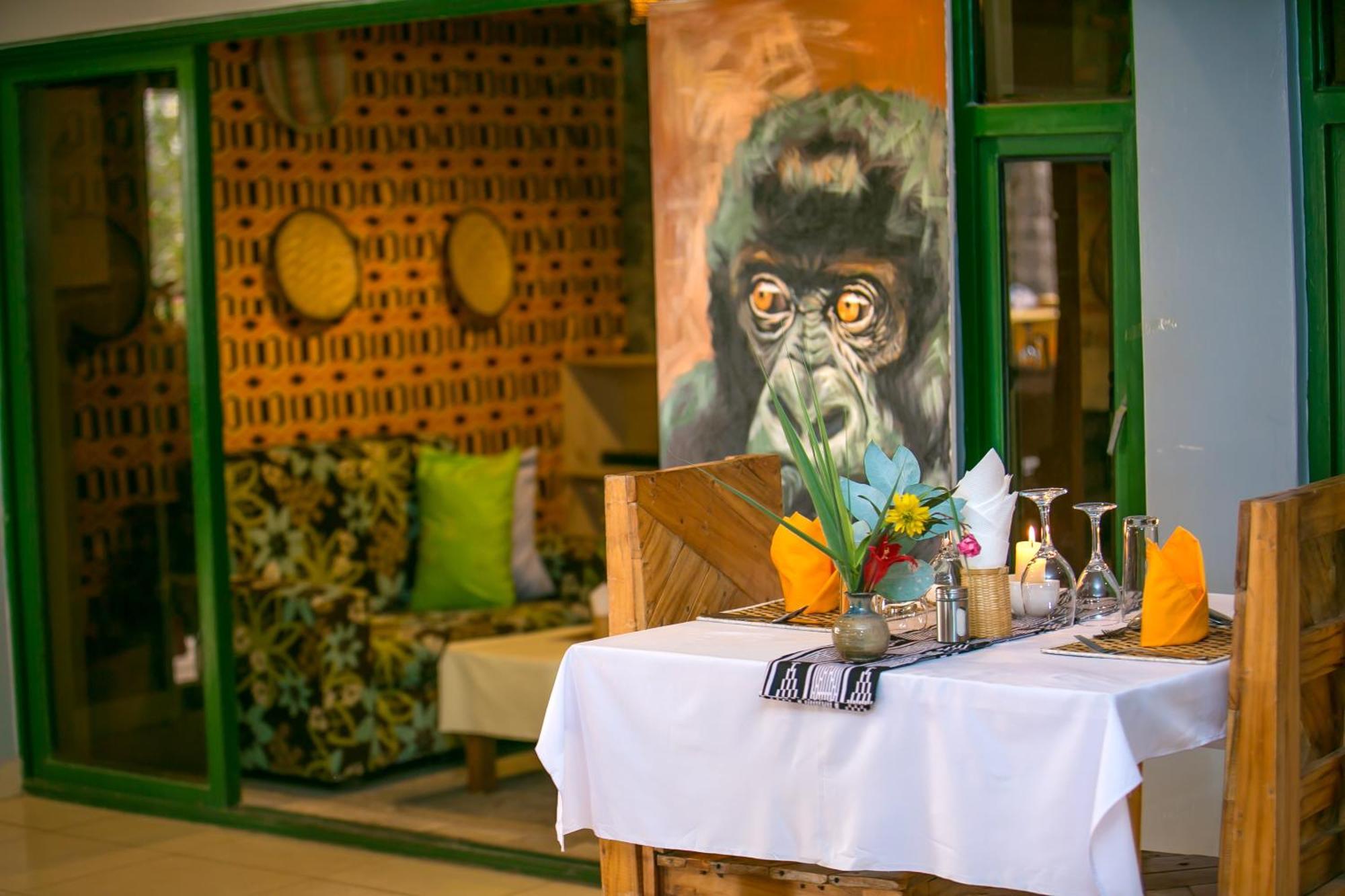 Karisimbi Cave Resort Ruhengeri Exteriör bild